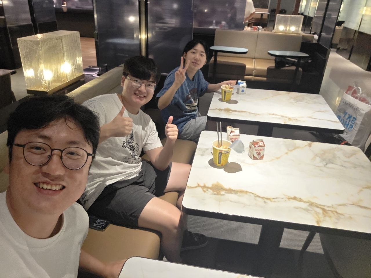 USENIX Security 2026 참석 중 볼티모어에서 촬영한 사진